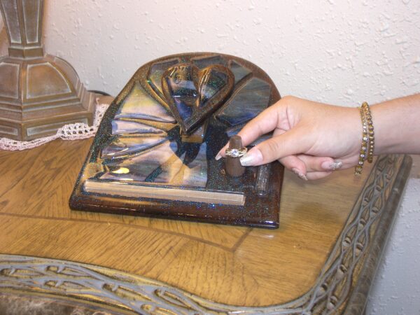 Eternal Radiance – Celestial Heart Ring Holder