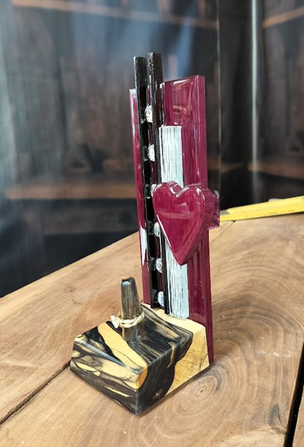 Majestic Radiance – Ebony & Purpleheart Ring Holder - Image 2