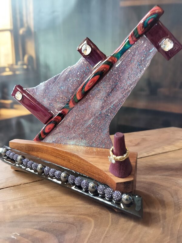 Winds of Covenant – Jatoba & Purpleheart Ring Holder